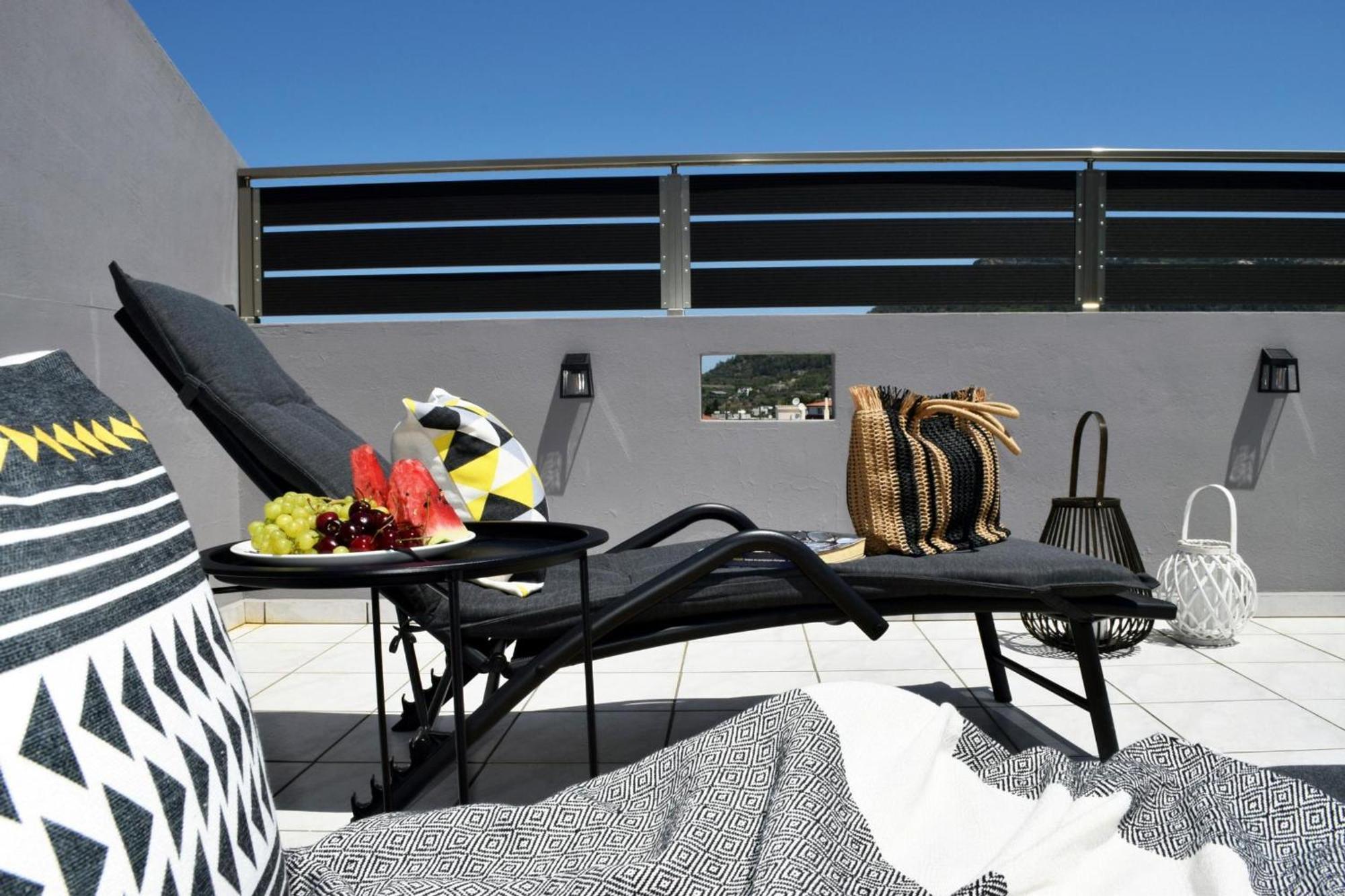 Stamatina's Luxury Penthouse In Lägenhet Pastida